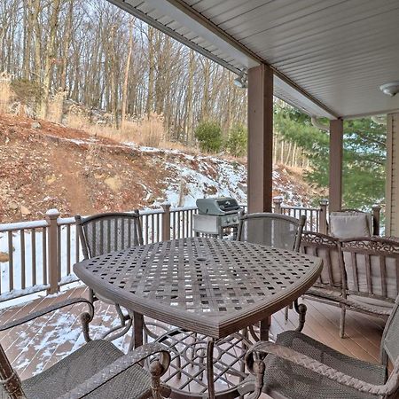 Lake Harmony Home With Hot Tub Less Than Half Mi To Ski! Екстер'єр фото