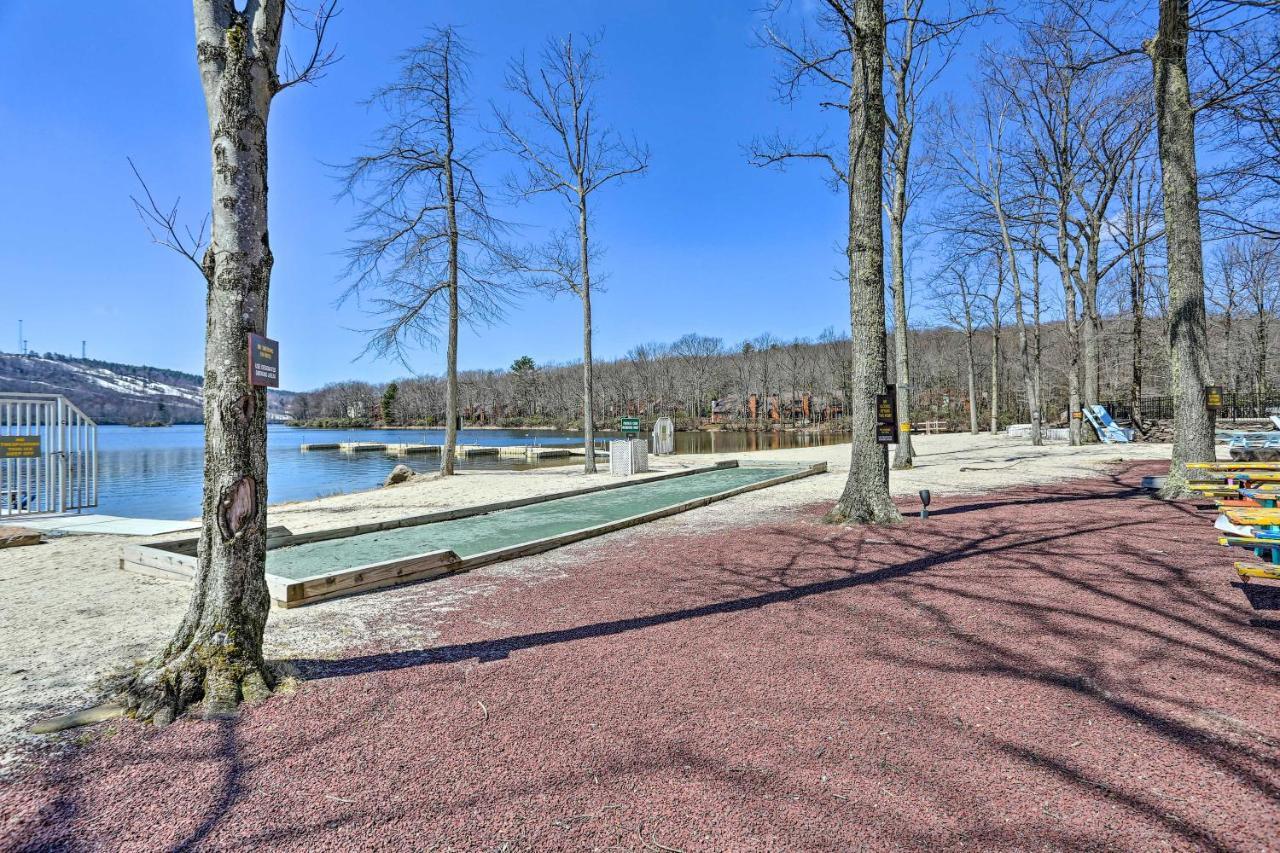 Lake Harmony Home With Hot Tub Less Than Half Mi To Ski! Екстер'єр фото