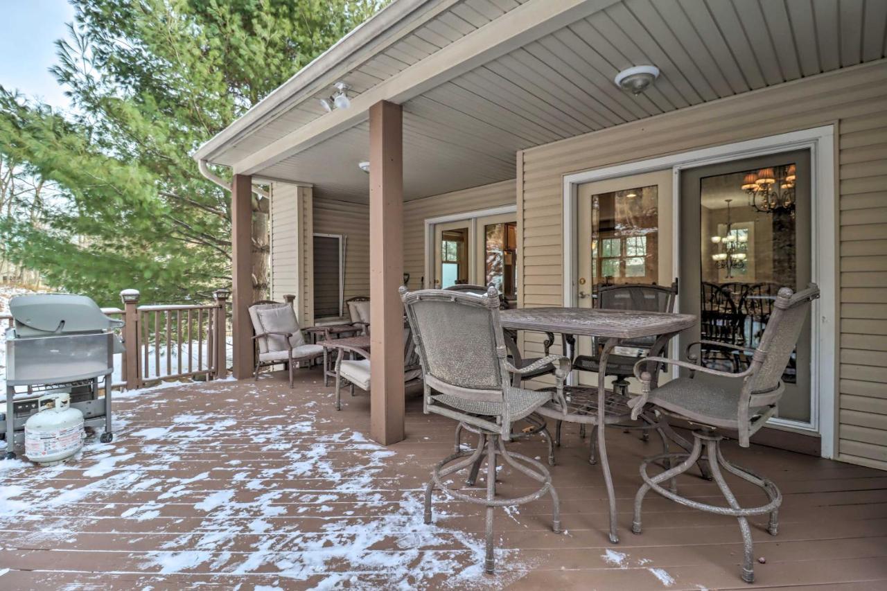 Lake Harmony Home With Hot Tub Less Than Half Mi To Ski! Екстер'єр фото